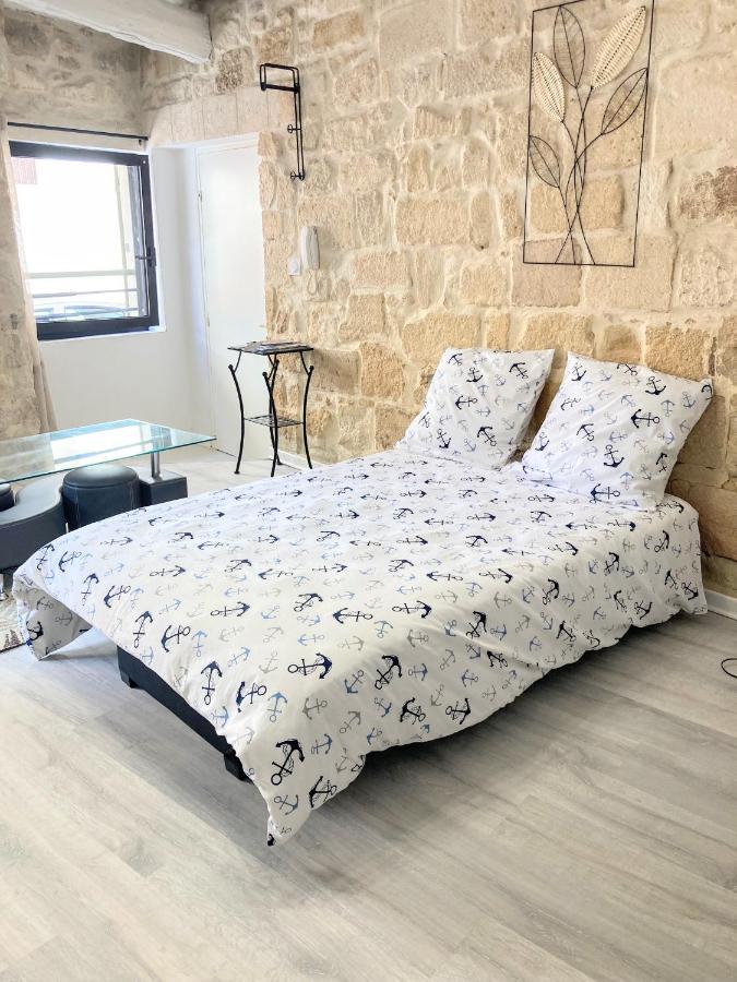 Immeuble 3 Apparts Centre Historique St Gilles Maisoncarreeconciergerie سان جيل المظهر الخارجي الصورة