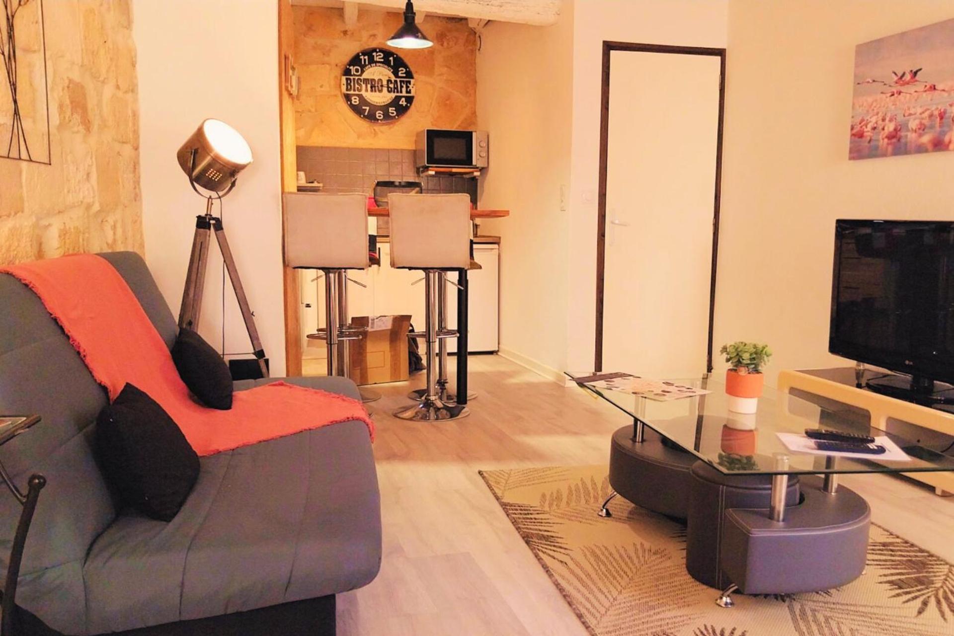 Immeuble 3 Apparts Centre Historique St Gilles Maisoncarreeconciergerie سان جيل المظهر الخارجي الصورة