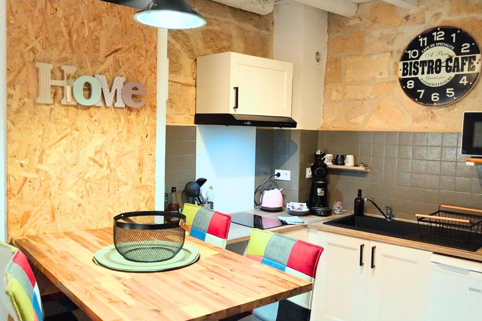 Immeuble 3 Apparts Centre Historique St Gilles Maisoncarreeconciergerie سان جيل المظهر الخارجي الصورة